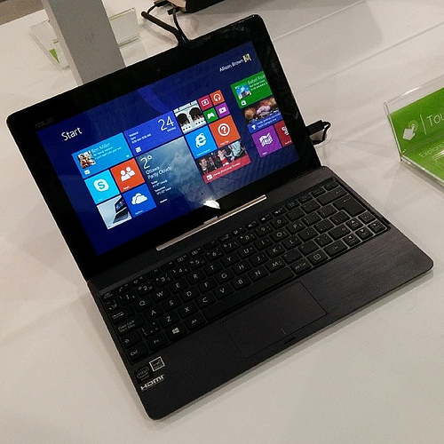 Windows 8 ve Vašem PC, snadno a rychle Windows 8 ve Vašem PC, snadno a rychle